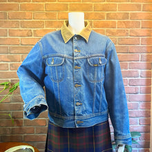 Load image into Gallery viewer, Lee Blanket Lined Jean Jacket
