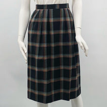 Load image into Gallery viewer, Pendelton Plaid Skirt
