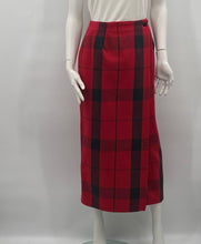 Load image into Gallery viewer, Ralph Lauren Plaid Skirt
