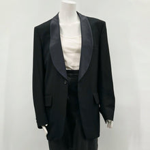 Load image into Gallery viewer, Palm Beach Tux Jacket
