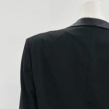 Load image into Gallery viewer, Palm Beach Tux Jacket
